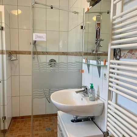 公寓 Ostseerose 青斯特