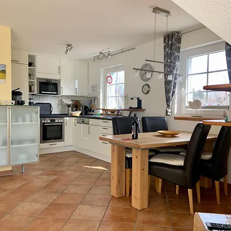 公寓 Ostseerose 青斯特